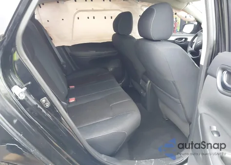 2017 Nissan Sentra S z USA, uszkodzony, nr VIN 3N1AB7AP4HY367622